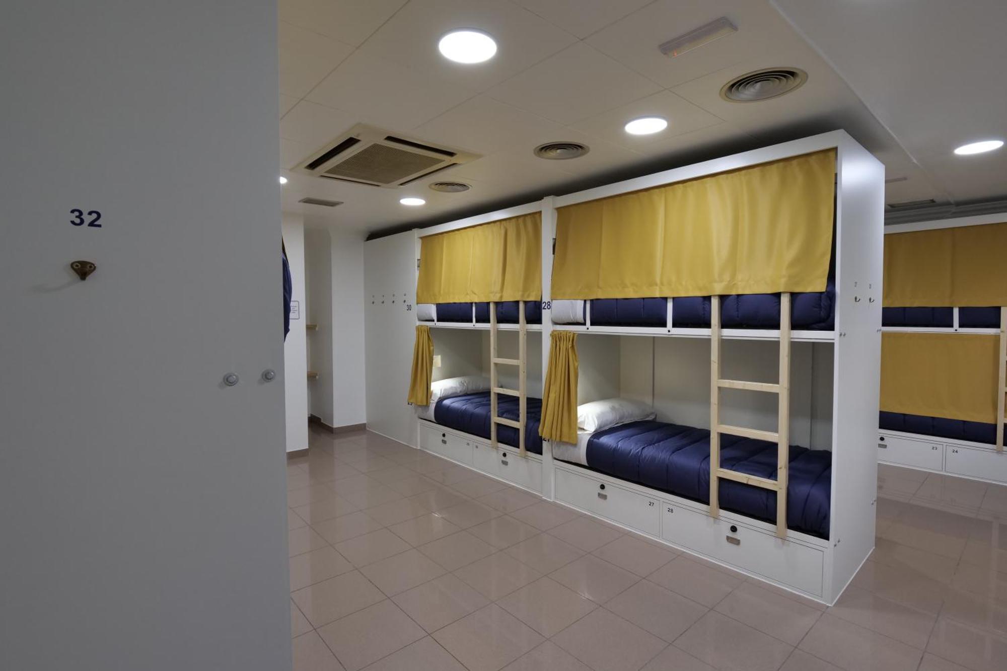 Casucho Da Peregrina Hostel Porrino Exterior photo
